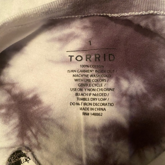 Lynyrd Skynyrd Tie-Dye Choker Tee - Picture 4 of 4